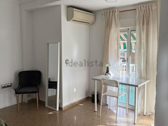 Habitación, Carolinas Altas, Alicante / Alacant