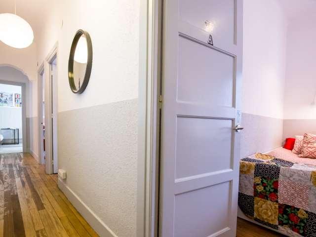 Habitación chic en apartamento de 3 dormitorios en Uribarri, Bilbao