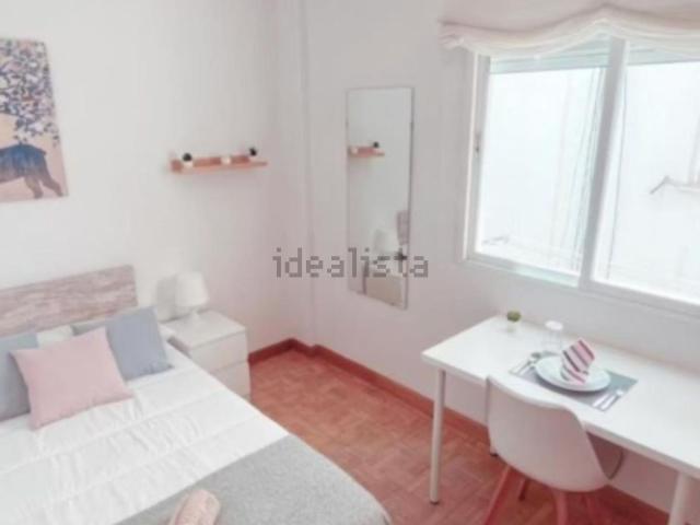 Habitación, Ciudad Universitaria, Madrid