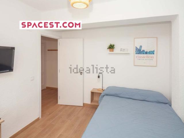 Habitación, Ciutat del Transport La Salera, Castellón de la Plana / Castello de la Plana