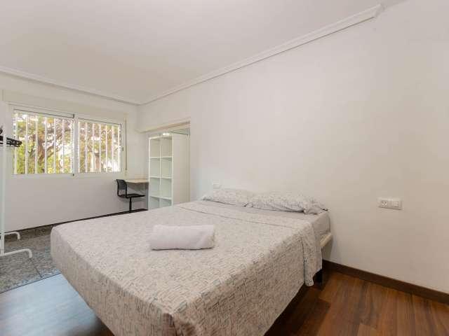 Habitación compartida de 7 habitaciones en La Carrasca, Valencia
