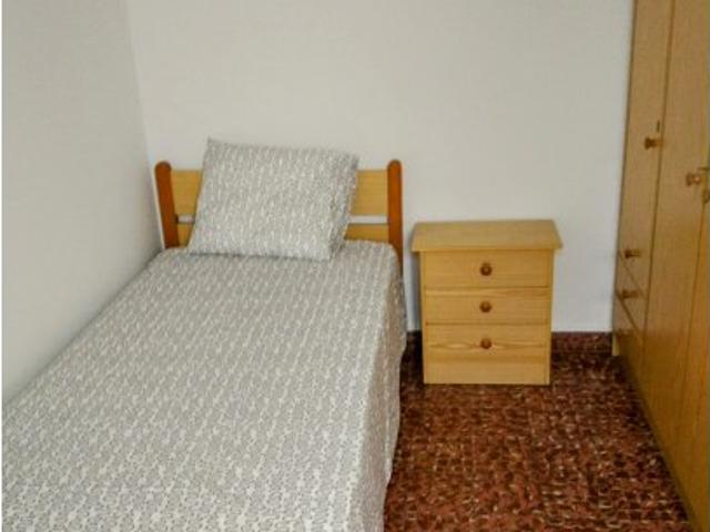 Habitación compartida de 4 habitaciones en Lugo, Las Palmas