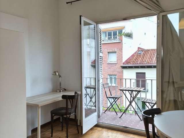 Habitación compartida de 6 habitaciones en Palacio, Madrid