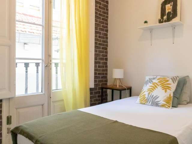 Habitación compartida en alquiler en Embajadores, Madrid