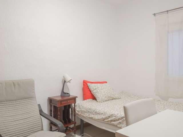 Habitación compartida en alquiler en Opañel, Madrid