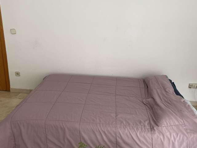 Habitación compartida en alquiler en San Diego, Madrid