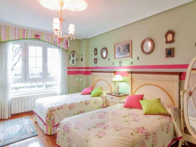 Habitación compartida en alquiler en Torrelavega, Santander