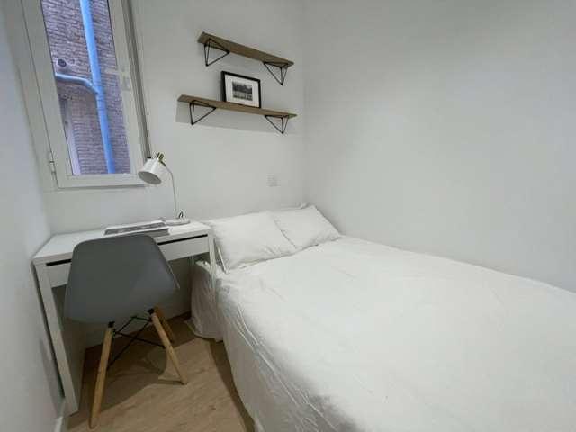 Habitación compartida en Bellas Vistas, Madrid