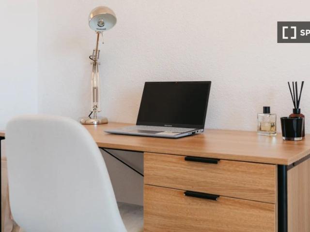 Habitación en piso compartido en alquiler en Mont Olivet, Valencia