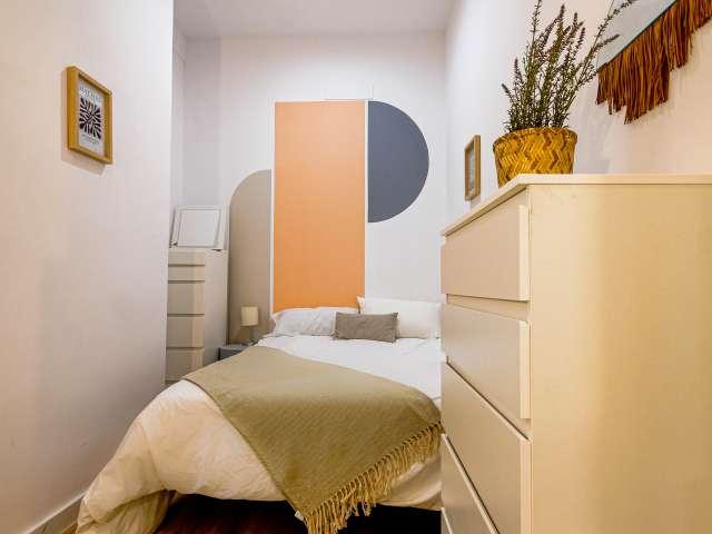 Habitación compartida en piso de 9 habitaciones en El Gòtic, Barcelona