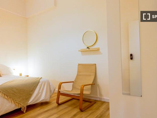 Habitación compartida en piso de 9 habitaciones en El Gòtic, Barcelona