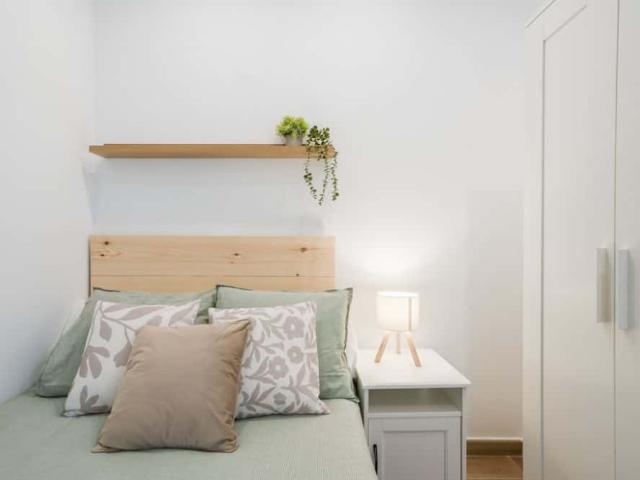 Habitación con terraza privada en Plaza España