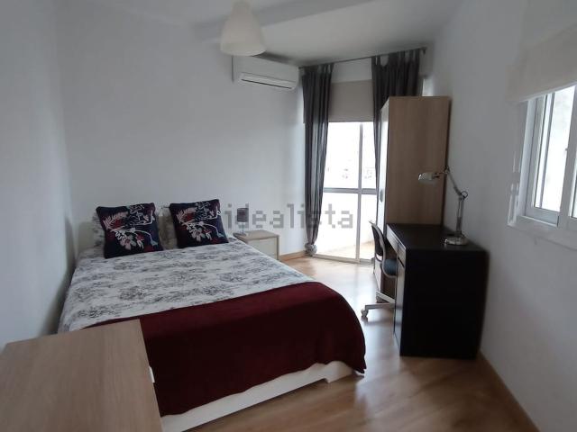 Habitación, Conde de Ureña, Málaga