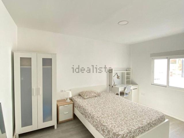Habitación, Conde de Ureña, Málaga
