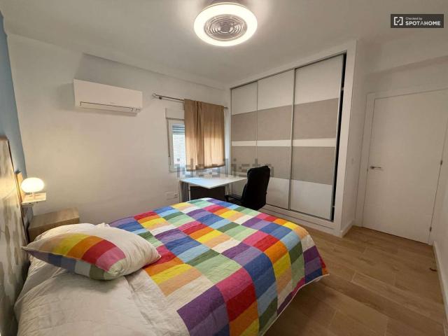 Habitación, Cruz del Humilladero Los Tilos, Málaga