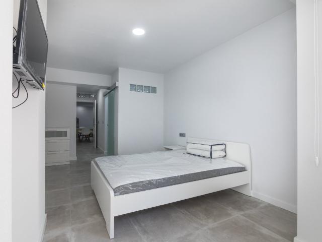 Habitación de alquiler para estudiantes en vivienda reformada Altabix Elche