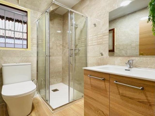 Habitación doble con ventana interior