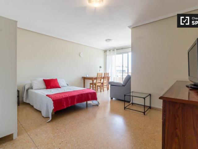 Habitación doble en alquiler en Algiros, Valencia