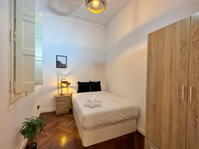 HABITACION DOBLE EN EL CORAZON DE EXAMPLE