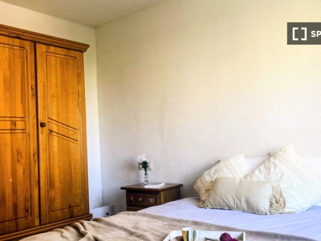 Habitación doble en piso compartido en Montcada, Valencia