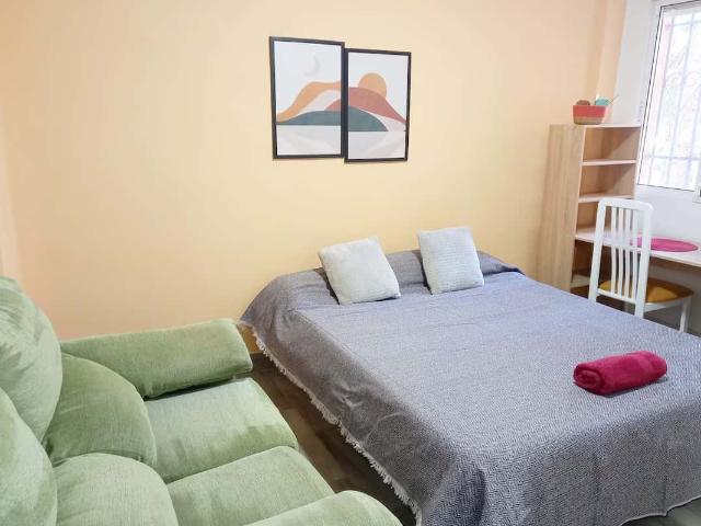 Habitación doble en Valencia a 20 min de la playa