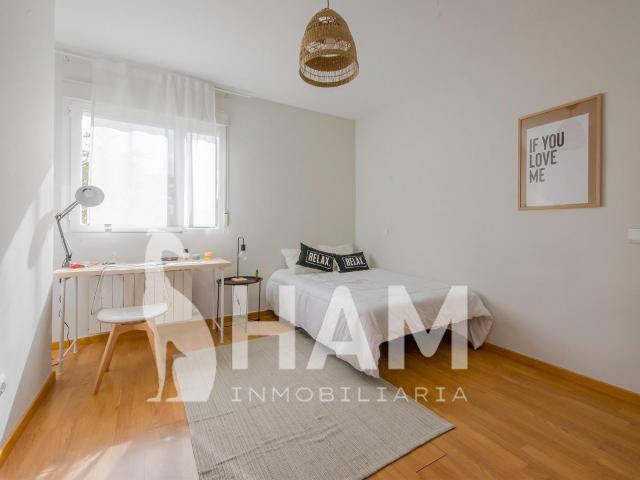 Habitación en Avd. Juan Pablo II, 4