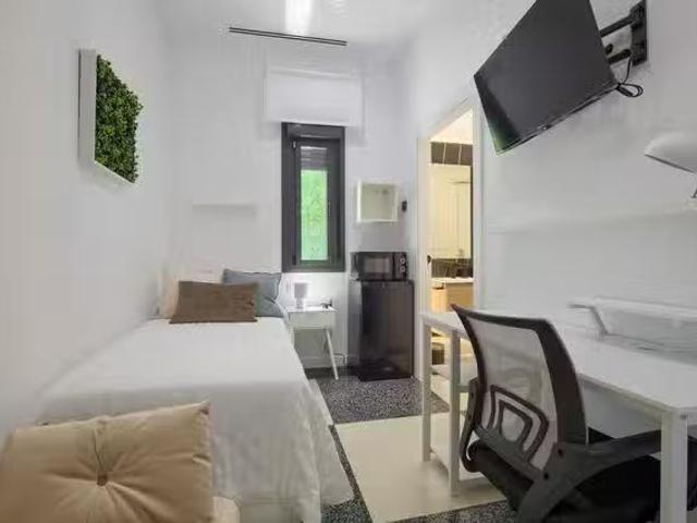 Habitación en Avenida de Daroca