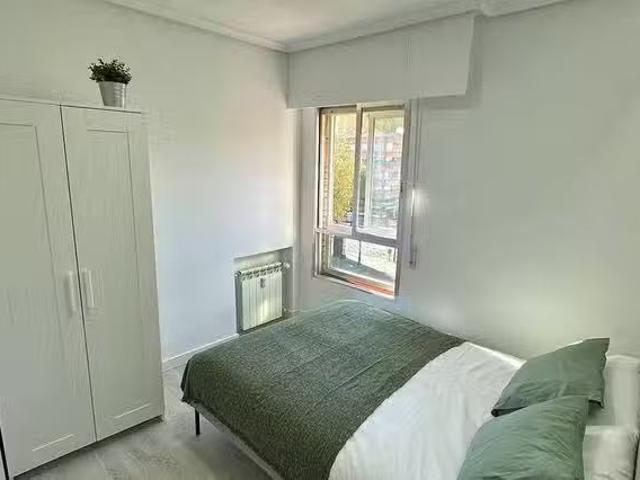 Habitación en Avenida de España