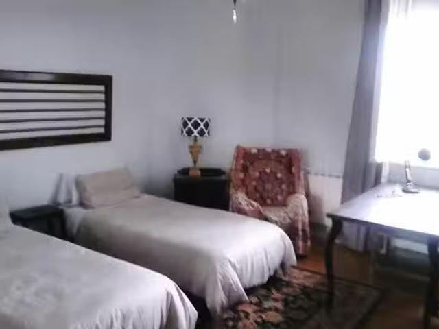 Habitación en Avenida de la Reina Victoria, Bellas Vistas