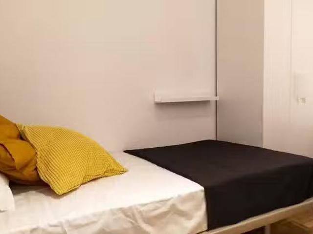 Habitación en Avenida de Portugal