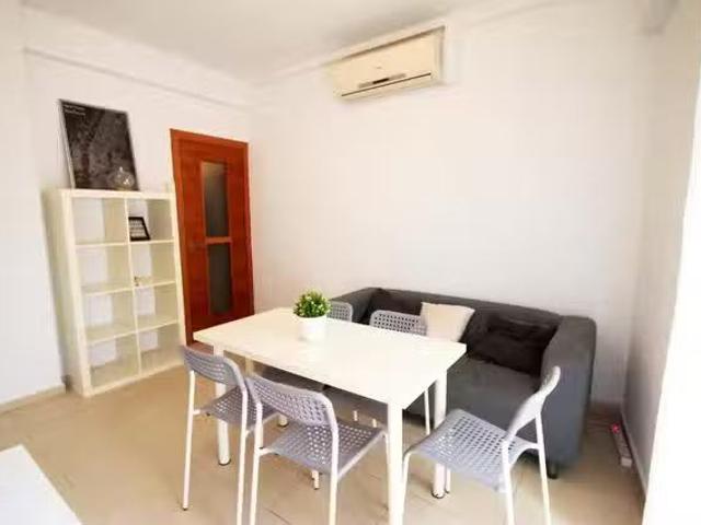 Habitación en Avinguda de Madrid