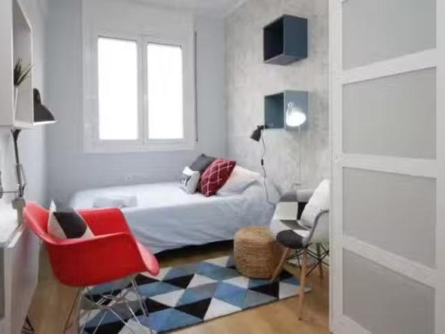 Habitación en Avinguda de la Riera de Cassoles