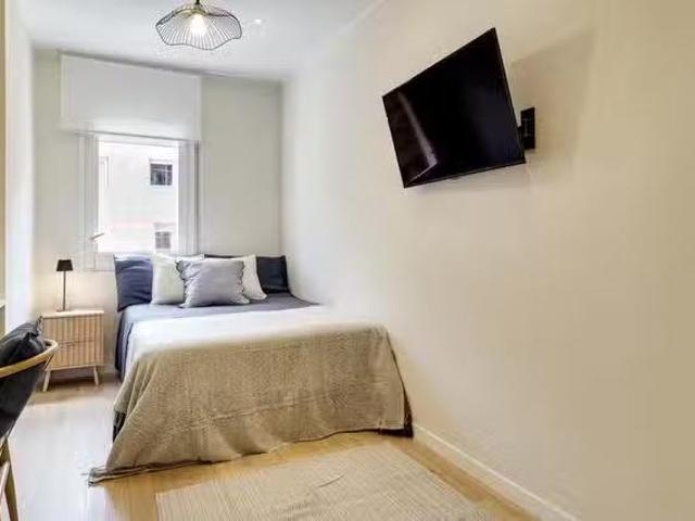 Habitación en Avinguda de les Drassanes