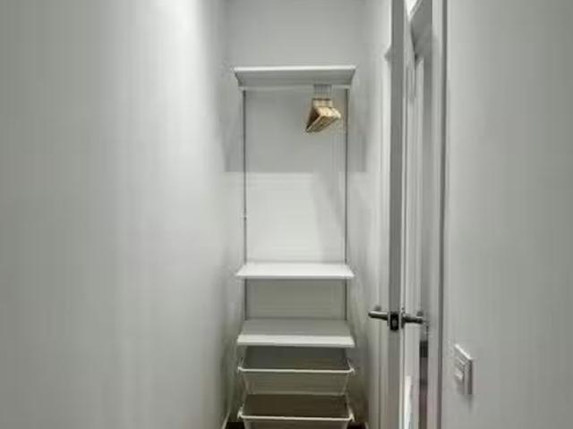 Habitación en Avinguda de Pérez Galdós, Extramurs