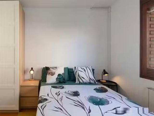 Habitación en Avinguda de Ponent