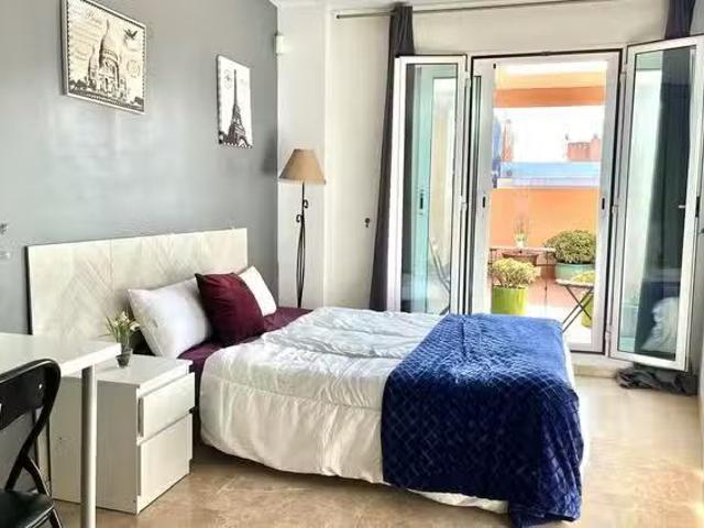 Habitación en Avinguda del Cardenal Benlloch, Mestalla