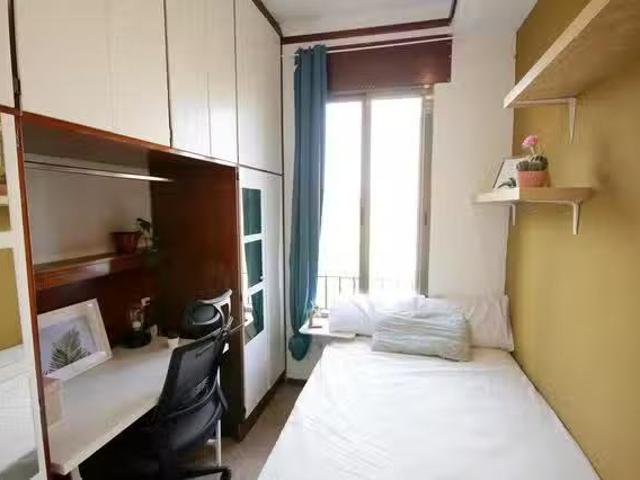 Habitación en Avinguda del Paral. lel, Sant Antoni