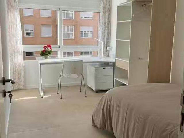 Habitación en Avinguda del Port, El Grau