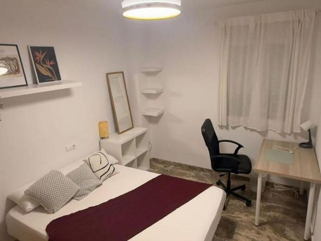Habitación en alquiler desde AGOSTO 485€