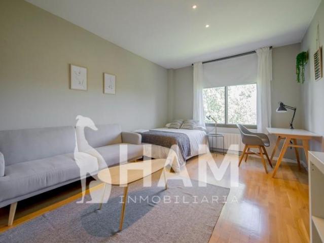 Habitación en alquiler en Madrid, Aravaca