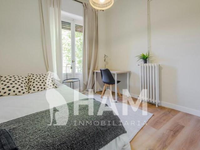 Habitación en alquiler en Madrid, Argüelles