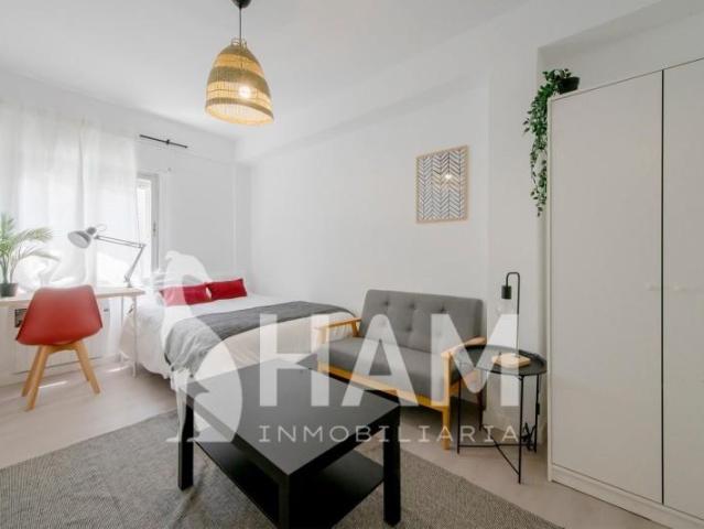 Habitación en alquiler en Madrid, Opañel