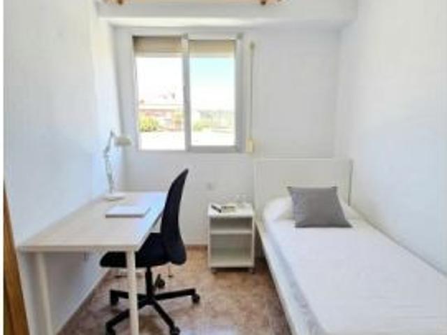 Habitación en Alquiler en Moncada, Valencia