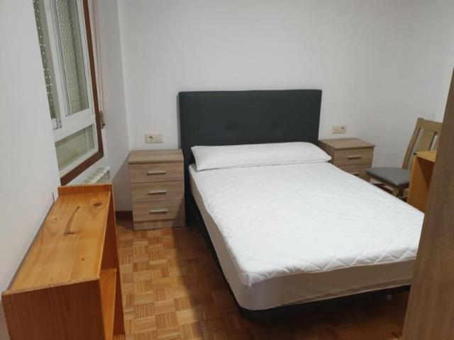 Habitación en alquiler en Ourense, Moreton h3, 32001