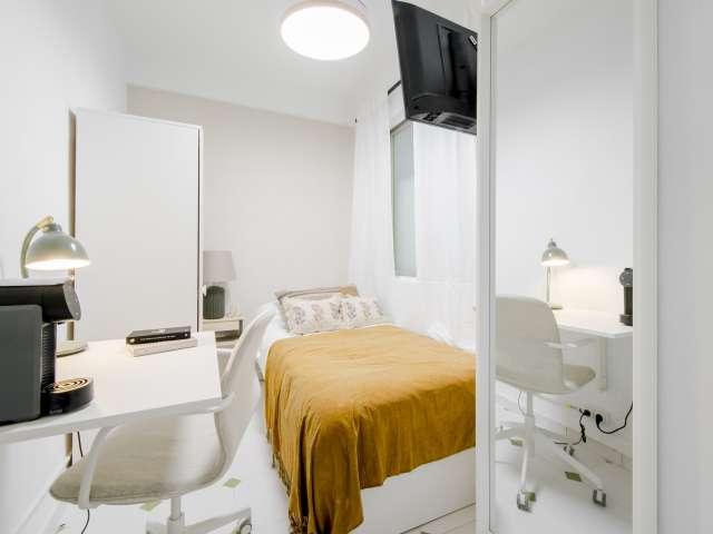 Habitación en alquiler en Almenara, Madrid