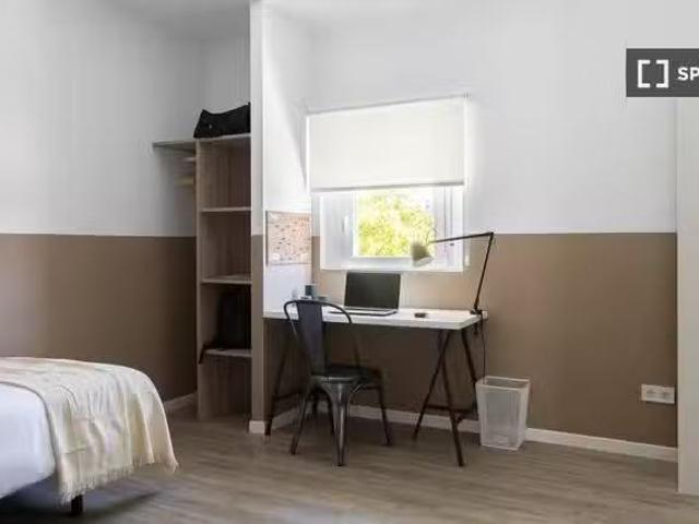 Habitación en alquiler en apartamento de 3 dormitorios en Geta.