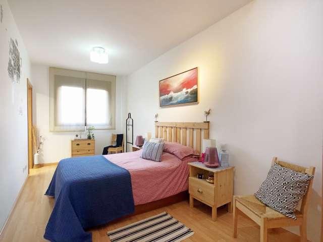 Habitación en alquiler en apartamento de 3 dormitorios en Getafe, Madrid
