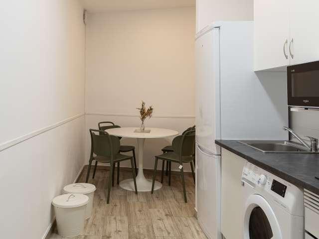 Habitación en alquiler en apartamento de 3 dormitorios en Getafe, Madrid