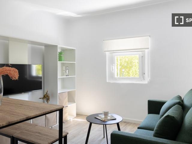 Habitación en alquiler en apartamento de 3 dormitorios en Getafe, Madrid