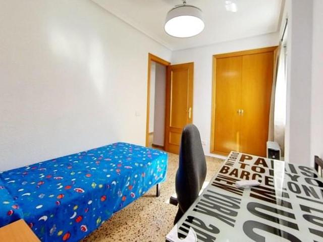 Habitación en alquiler en Burjassot, Burjassot